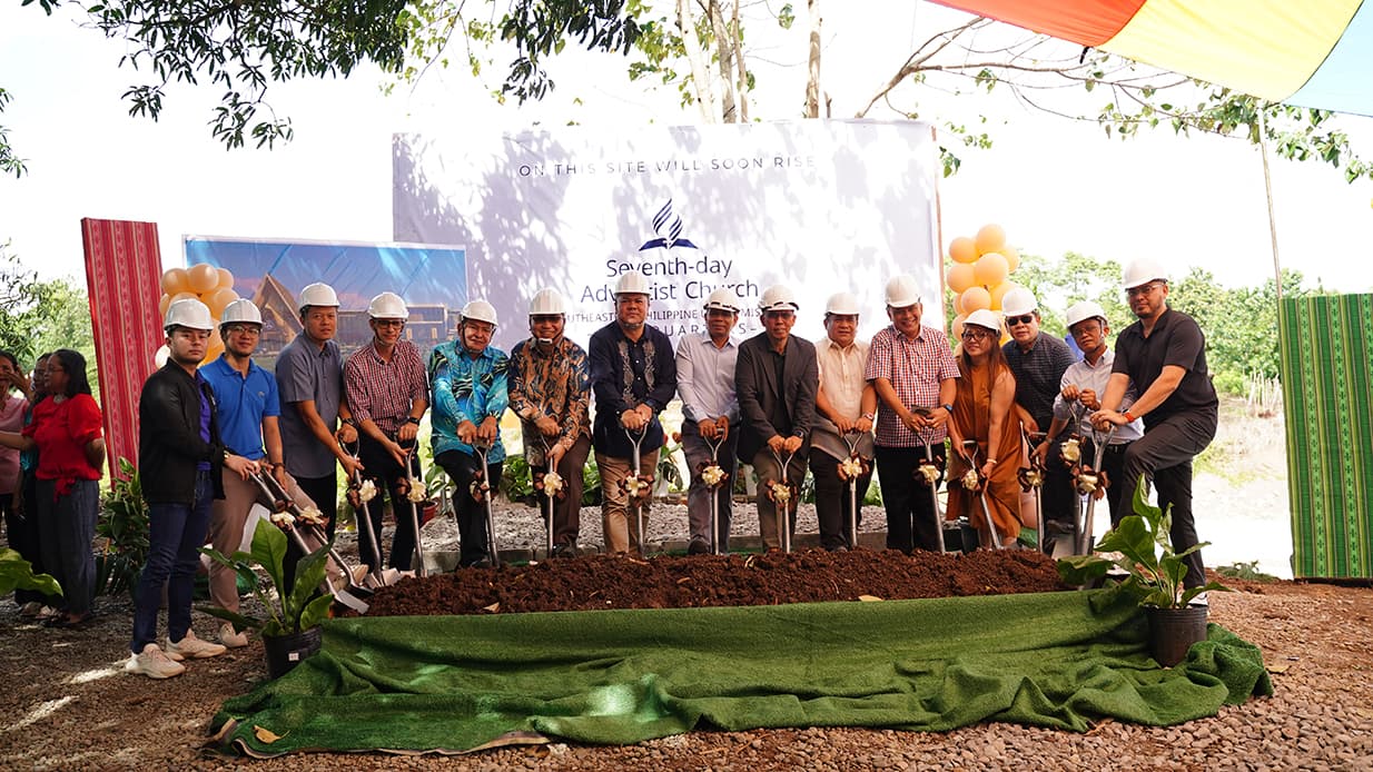 SePUM Breaks Ground for Adventist Church Headquarters in Tacunan