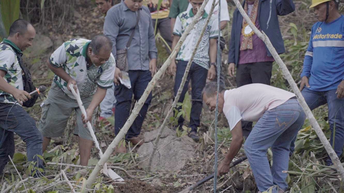 Cateel Adventists Break Ground for New Church Building for Believers and Kids on a Children's Convention